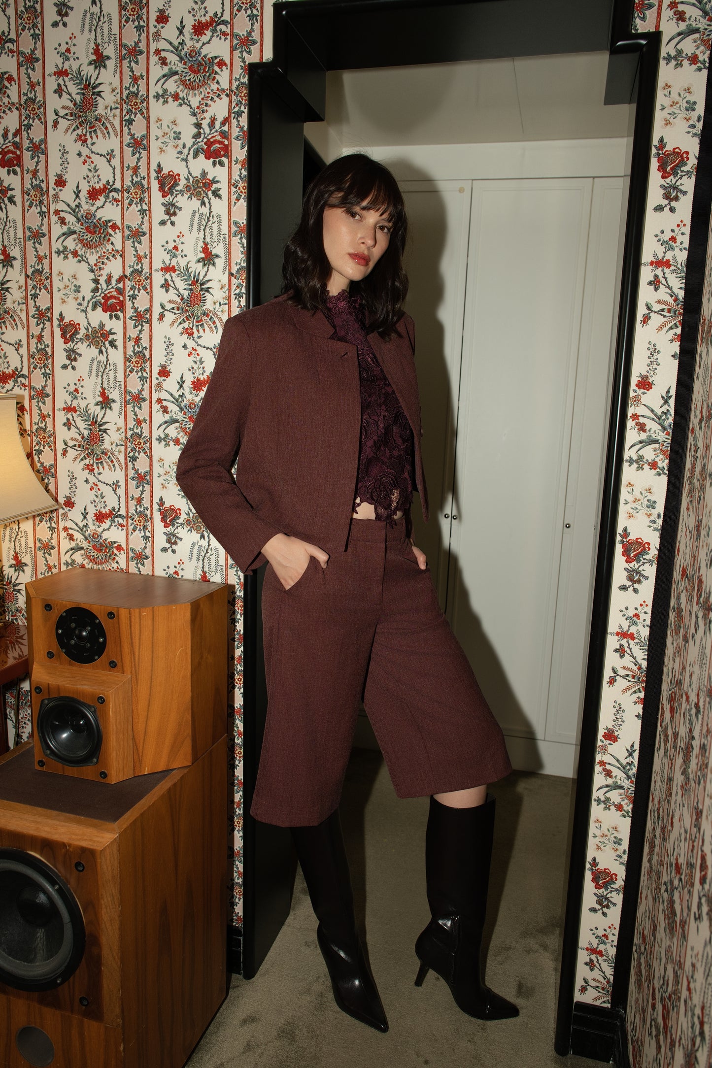 Alicia burgundy cropped blazer jacket