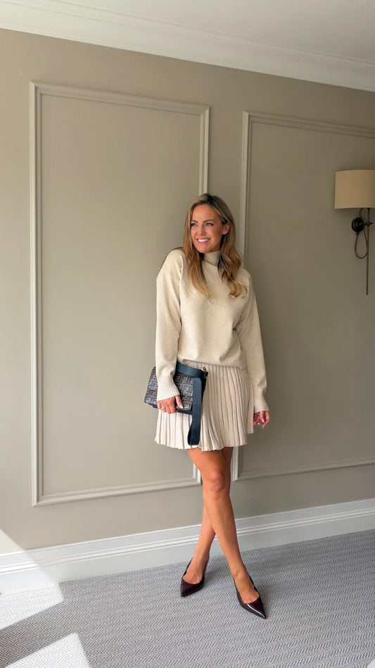 Elise beige short pleated skirt