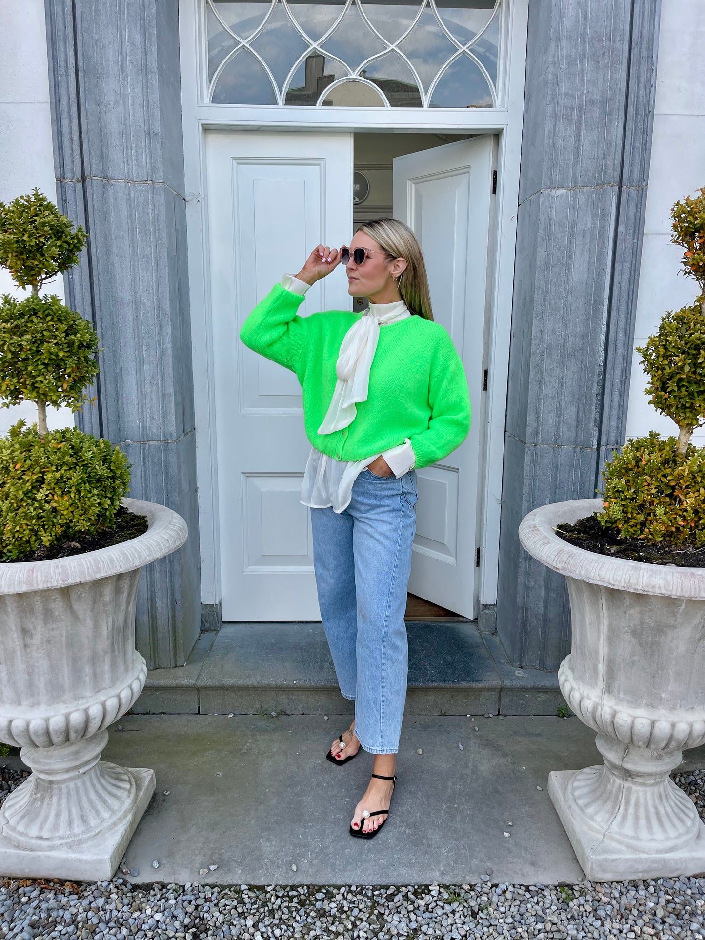 Cora barrel leg light blue jeans