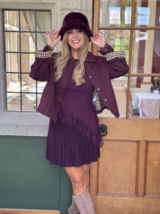 Faux fur burgundy bucket hat