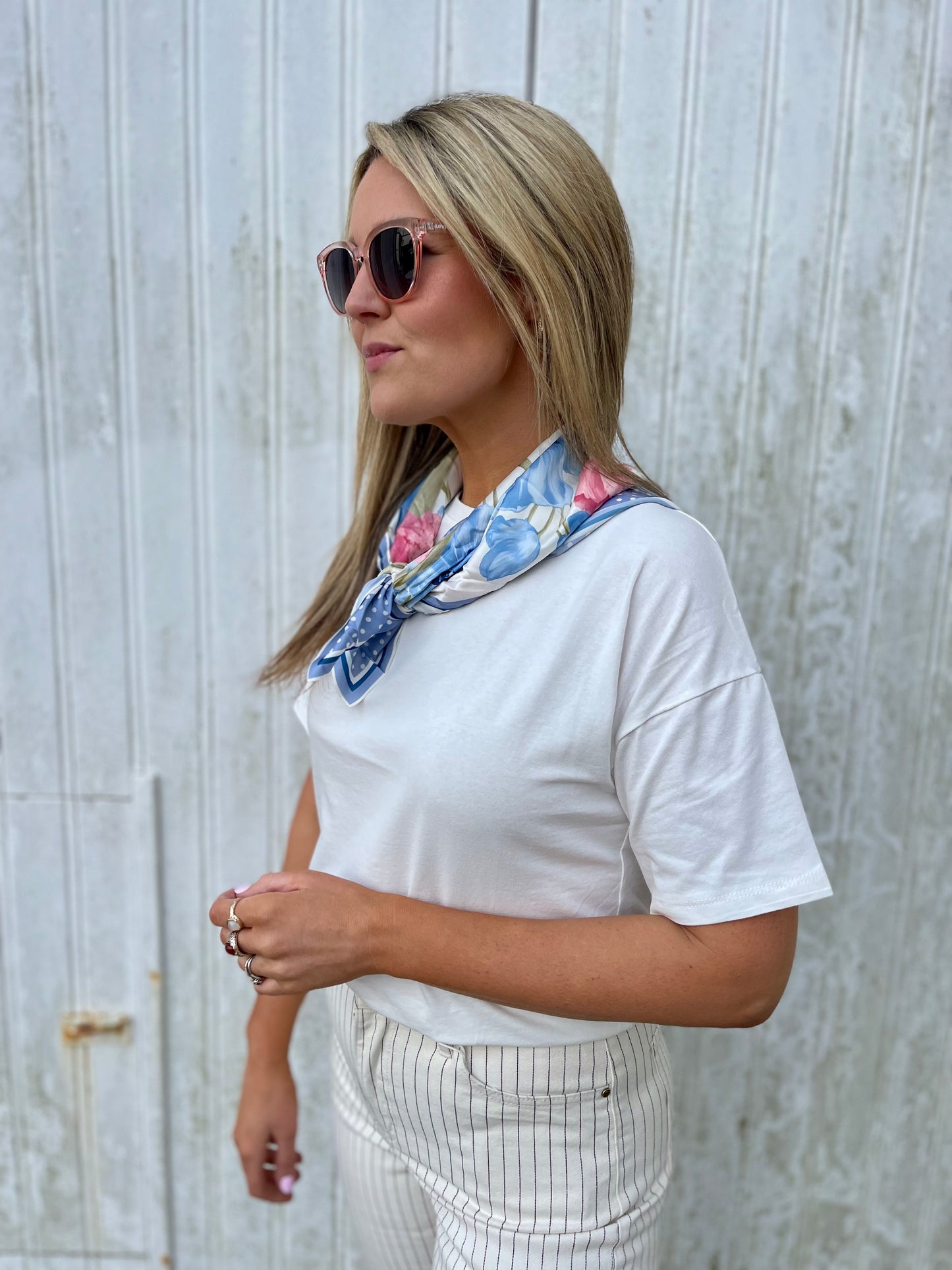 Martha white tshirt with blue neck scarf