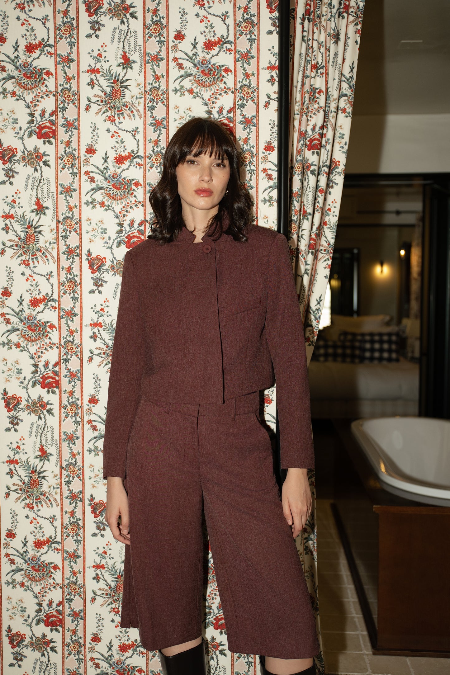 Alicia burgundy cropped blazer jacket