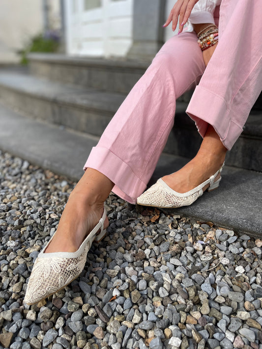 Raffia ivory pointed sling back shoes
