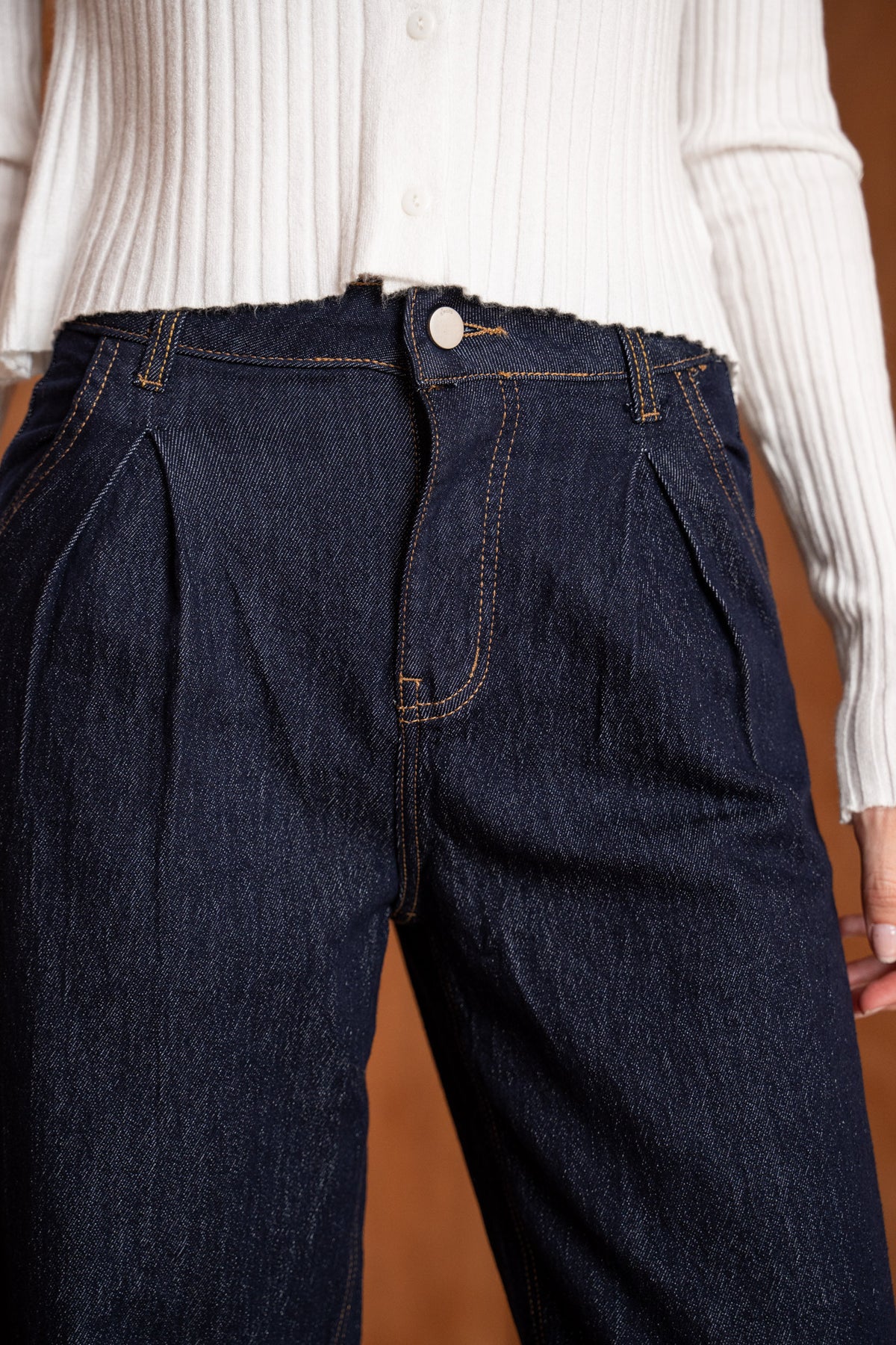Aoife dark blue barrel jeans