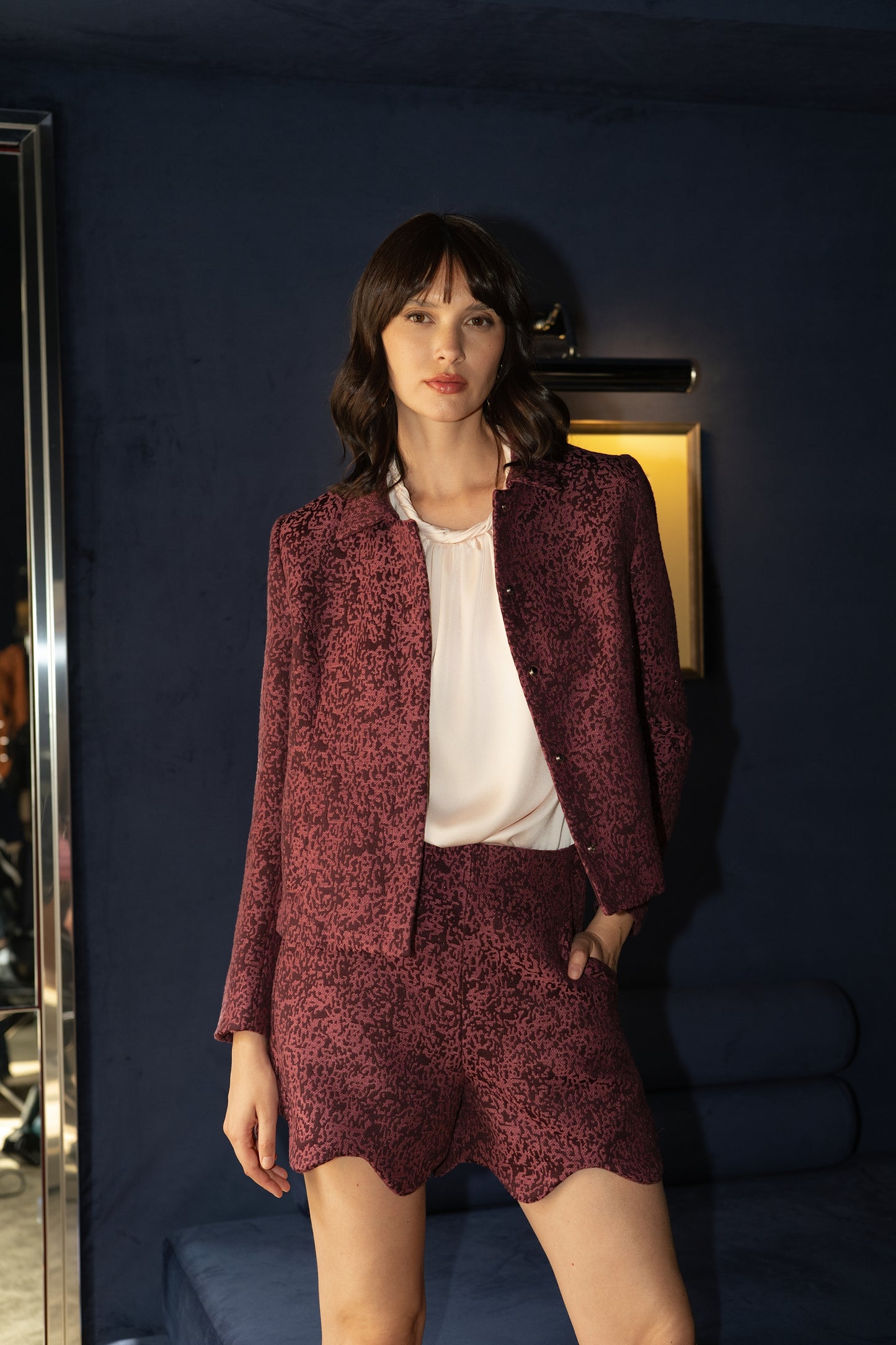 Luna burgundy short blazer