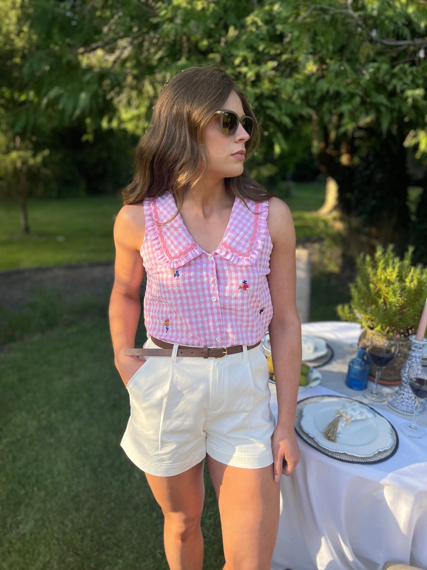 Cara white cotton shorts with belt