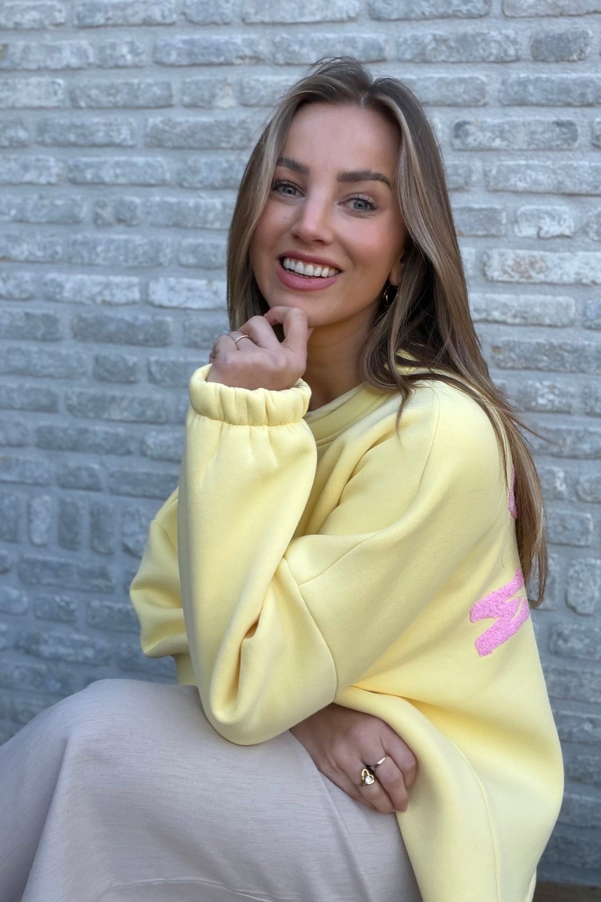 Mommy pink and yellow sweatshirt