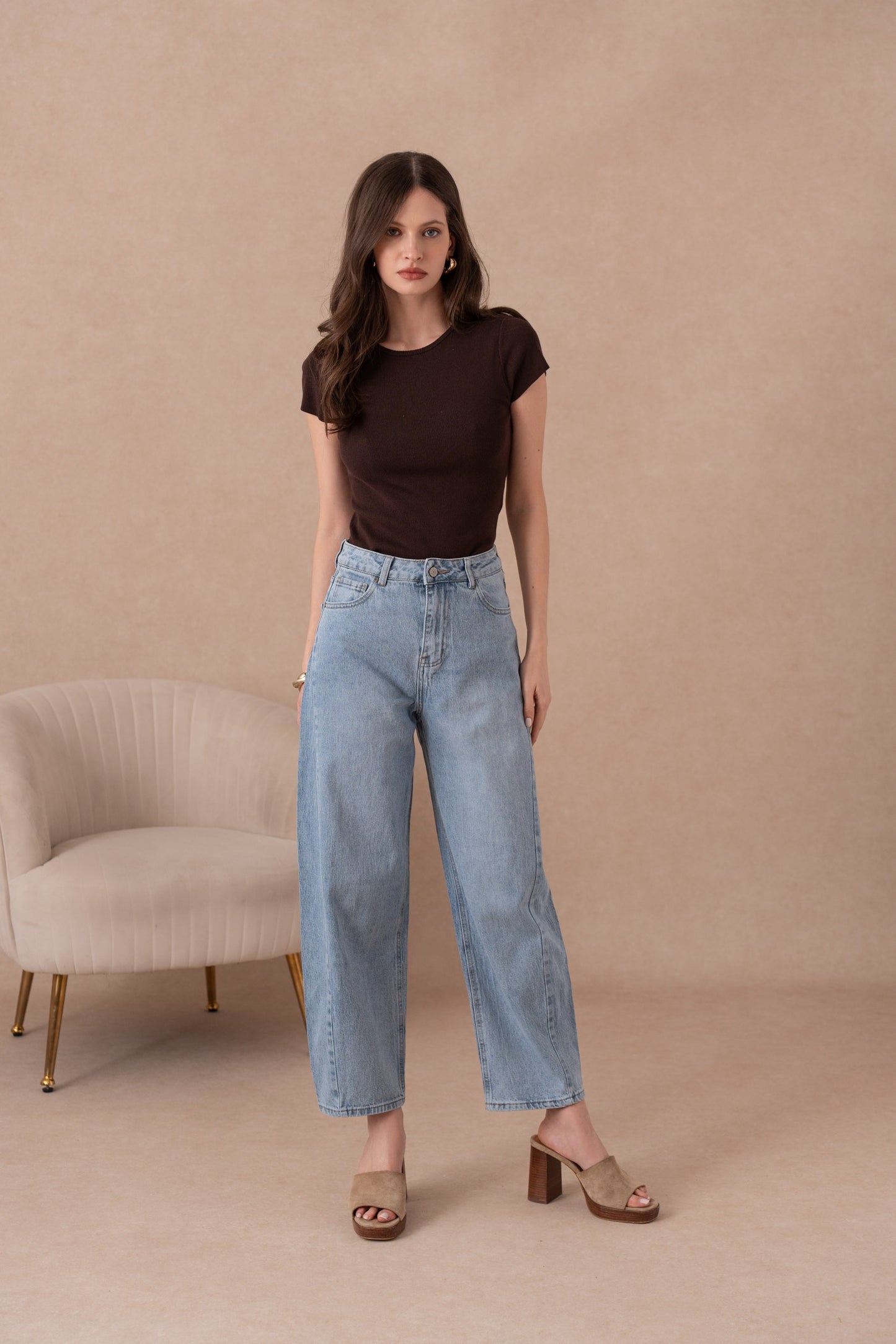 Cora barrel leg light blue jeans